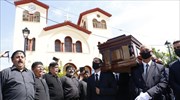 Με παρατεταμένο χειροκρότημα και φωνές «αθάνατος» στην κρητική γη ο Μίκης Θεοδωράκης