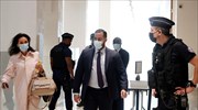 Γαλλία: Δικάζεται για ξυλοδαρμό διαδηλωτών πρώην σωματοφύλακας του Μακρόν
