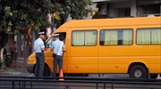 Ελεύθεροι με εισαγγελική εντολή οι υπεύθυνοι του σταθμού που ξέχασαν το 2χρονο κοριτσάκι στο σχολικό