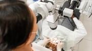 Οι οδοντίατροι αντιδρούν στην υποχρεωτική διενέργεια rapid test των ασθενών σε θεραπείες με αερόλυμα