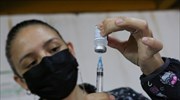 Χορηγούν τα ίδια εμβόλια- Γιατί κάποιες χώρες αντιμετωπίζουν πιο θανατηφόρες εξάρσεις;