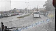 Κέρκυρα: Στα δύο «κόπηκε» το νησί από τις έντονες βροχοπτώσεις