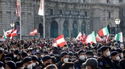 Αυστρία: Χιλιάδες διαδήλωσαν κατά των μέτρων - «Συγγνώμη» από τον Κάγκελάριο στους εμβολιασμένους