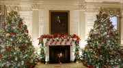 Η Τζιλ Μπάιντεν αποκάλυψε τον χριστουγεννιάτικο στολισμό του Λευκού Οίκου