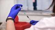Υποχρεωτικός εμβολιασμός: Σπεύδουν για ραντεβού οι άνω των 60 - Στις 10:30 η εξειδίκευση των μέτρων