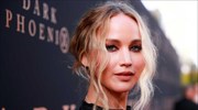 H έγκυος Jennifer Lawrence έλαμψε στο κόκκινο χαλί (photos)