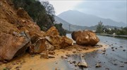 Κακοκαιρία: Καταπτώσεις βράχων στα Τρίκαλα - Ανεβαίνει η στάθμη των ποταμών