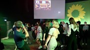 Γερμανία: Οι Πράσινοι υπέρ του υποχρεωτικού εμβολιασμού αστυνομικών, πυροσβεστών, δασκάλων,