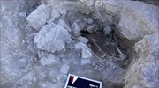 Λείψανα θυμάτων του ηφαιστείου της Σαντορίνης ανακάλυψαν αρχαιολόγοι