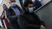 Υπόθεση ιερέα: 18χρονη αποκάλυψε πως είχε σχέση μαζί του από το 2019 - Τι λέει η μητέρα της
