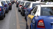 Θεσσαλονίκη: Οδηγός ταξί  κατήγγειλε ότι έπεσε θύμα ληστείας υπό την απειλή μαχαιριού