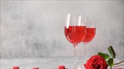 Ποιο είναι το καλύτερο κρασί για ένα ρομαντικό δείπνο;