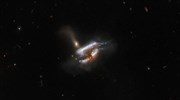 Γεννιέται γαλαξίας με τρεις «βιολογικούς γονείς» (βίντεο)