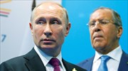 FT: Η ΕΕ σχεδιάζει να παγώσει τα περιουσιακά στοιχεία των Πούτιν και Λαβρόφ