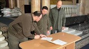 Ουκρανία: Ο Ζελένσκι υπέγραψε επίσημα την αίτηση για ένταξη στην ΕΕ