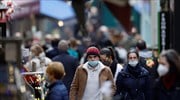 Γαλλία: Τέλος η υποχρεωτική χρήση μάσκας σε εξωτερικούς χώρους από τις 14 Μαρτίου