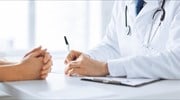 ΠΙΣ: Να αρθεί η απαγόρευση συνταγογράφησης από ιδιώτες γιατρούς σε ανασφάλιστους