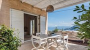 Airbnb: Η Ελλάδα πρώτη στην Ευρώπη σε ζήτηση για βραχυχρόνιες μισθώσεις καταλυμάτων