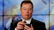 Έλον Μασκ: Πούλησε μετοχές της Tesla αξίας περίπου 4 δισ. δολαρίων