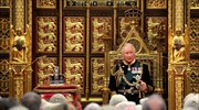 Ιστορική στιγμή στη Βρετανία: Ο Κάρολος εκφώνησε ομιλία αντί της Ελισάβετ στο κοινοβούλιο