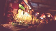 Θεσσαλονίκη: Απίστευτη καταγγελία 43χρονου για μπαρ - Τι του σέρβιραν αντί για νερό