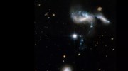 Γαλαξιακή καραμπόλα δημιούργησε ένα ποτάμι γέννησης άστρων (βίντεο)