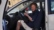 Ιταλία: 100χρονη ανανέωσε την άδεια οδήγησης για άλλα δύο χρόνια