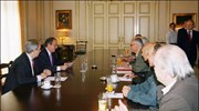 Στο Μαξίμου οι εκπρόσωποι των συνταξιούχων