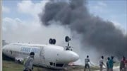 Σομαλία: Αεροπλάνο προσγειώθηκε...ανάποδα σε αεροδρόμιο - Σώοι οι επιβάτες