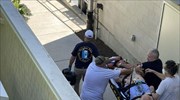 Σαλμάν Ρουσντί: Η ταυτότητα του δράστη της επίθεσης
