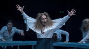 «Εκκλησιάζουσες - Η λαϊκή οπερέτα», σε διασκευή του Σταμάτη Κραουνάκη, στο ΚΠΙΣΝ