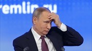 Ρωσία: Ακούγεται «το τύμπανο της δυσαρέσκειας»- Έχει «μπλέξει» ο Πούτιν;