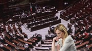 Ιταλία: «Δώρο» στη Μελόνι ενόψει εκλογών, οι χειρότερες οικονομικές προοπτικές