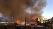 Βόλος: Μεγάλη πυρκαγιά σε εγκαταλελειμμένο εργοστάσιο
