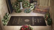 Βασίλισσα Ελισάβετ: Στη δημοσιότητα η πρώτη φωτογραφία από τον τάφο της