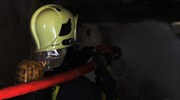 Ηράκλειο: Ολονύχτια μάχη για την κατάσβεση φωτιάς σε αποθήκη
