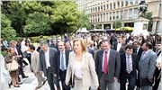 Φ. Πάλλη- Πετραλιά: Μέτρα για την προστασία των εργαζομένων από την κρίση