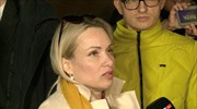 Ρωσία: Η Μαρίνα Οβσιάνικοβα επιβεβαίωσε ότι έχει διαφύγει από τον κατ