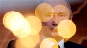 Ο στενός κύκλος του Πούτιν άρχισε να γκρινιάζει