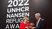 Μέρκελ: Τιμήθηκε από τον ΟΗΕ για την προσφυγική πολιτική της το 2015