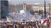 Μαζικές διαδηλώσεις στη Γαλλία
