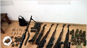 Πέντε συλλήψεις για εμπορία όπλων