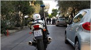 Συμπλοκή αστυνομικών με δύο ενόπλους στο Π. Φάληρο