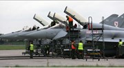 Βρετανία: Περικοπές 8% στις αμυντικές δαπάνες