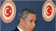 Τουρκία: Με δημοψήφισμα για το σύνταγμα απειλεί η κυβέρνηση