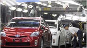 Ανακαλεί πάνω από 400.000 αυτοκίνητα η Toyota