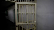 Ποινική δίωξη σε σωφρονιστικό υπάλληλο για παθητική δωροδοκία