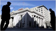 Τεστ αντοχής για έξι τράπεζες σχεδιάζει η Fed