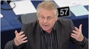 Κον-Μπεντίτ: Επίθεση κατά Μπλερ για το νέο του ρόλο στο Καζακστάν