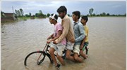 Ινδία: Δύο εκατομμύρια οι εκτοπισμένοι από τις πλημμύρες